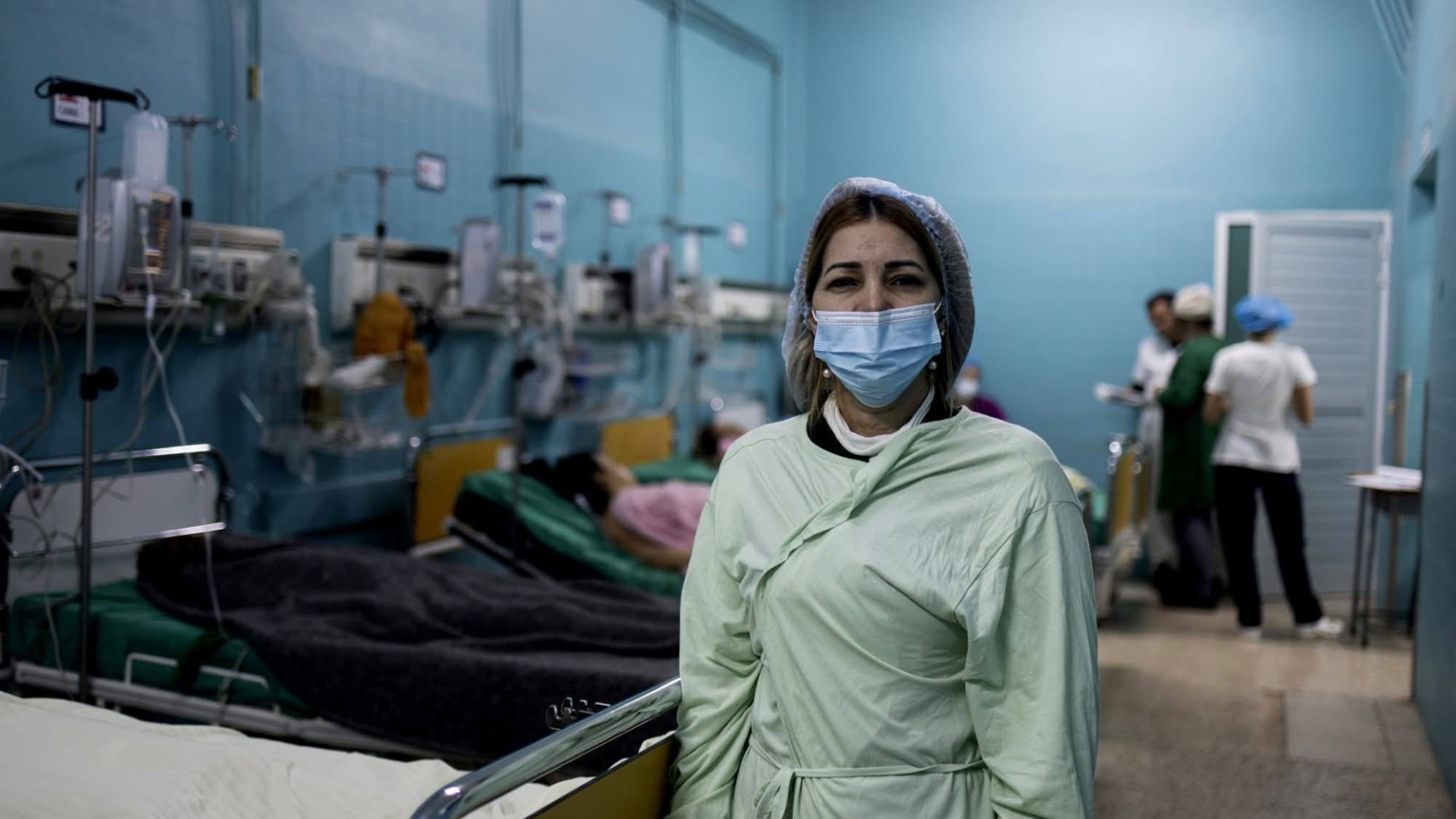 Leikkausta ei voi keskeyttää, vaikka sähköt menisivät poikki, sanoo Yudmila Rodríguez.